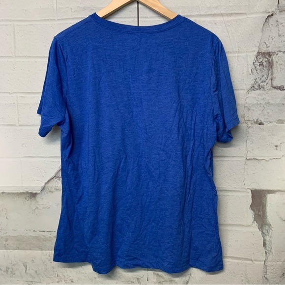 Mama Bear Tee V-Neck - Picture 3 of 5